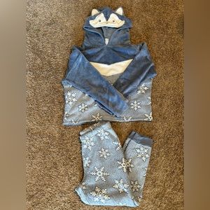 Girl’s Justice Wolf-Themed Fleece Pajamas Size 16-18P